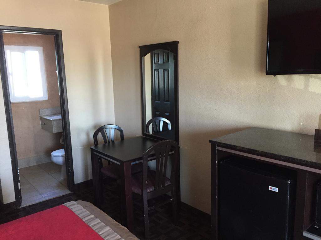 Harbor Inn & Suites Oceanside Zimmer foto